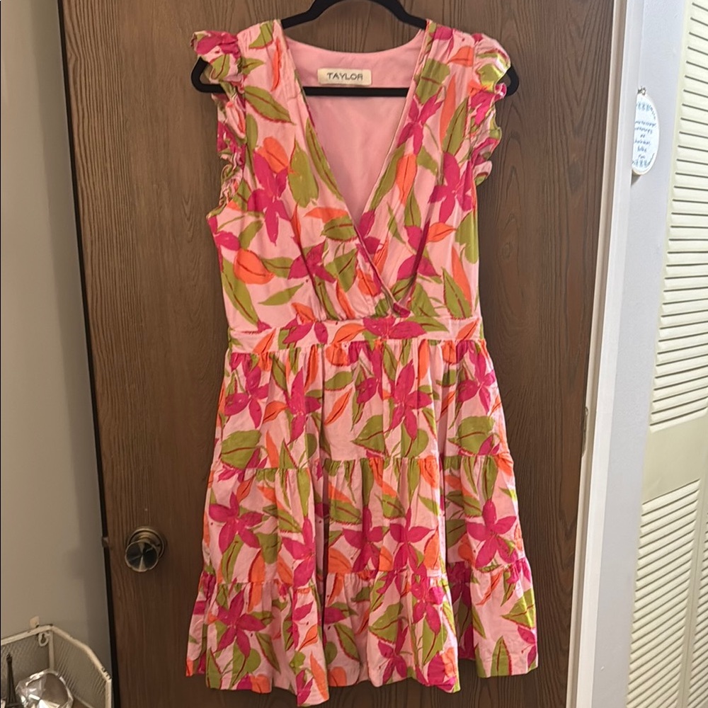 Taylor Pink and Orange Leaf Print Dress